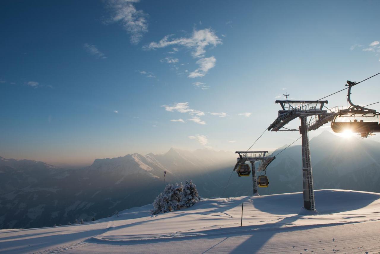 Kallis Appartement Mayrhofen Exterior foto
